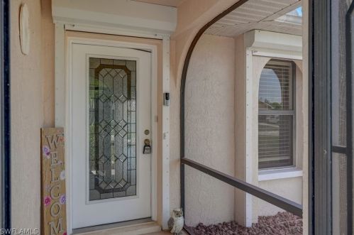 230 43rd Ter, Cape Coral FL  33904-8425 exterior