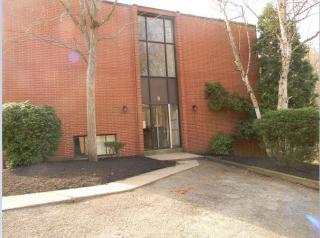1954 Amato Dr, North Versailles, PA 15137-2735