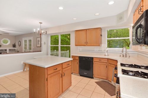 10 Banff Dr, Harrison Township NJ  08062-9533 exterior