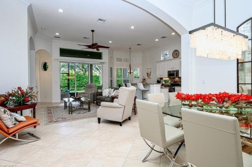 9123 Cherry Oaks Ln, Naples, FL 34114-0833
