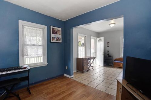 1704 Texas Ave, Pittsburgh, PA 15122-3919