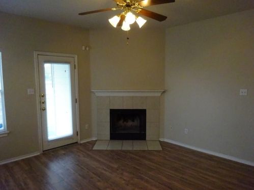 11604 Lapoynor St, Webberville TX  78653-4999 exterior