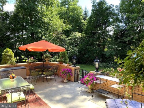 541 College Ave, Haverford PA  19041-1011 exterior