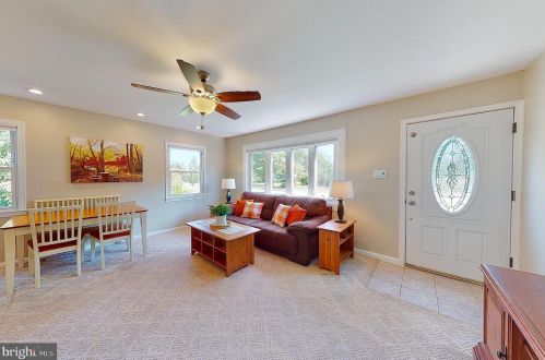 575 Winding Rd, Lansdale PA  19446-3446 exterior