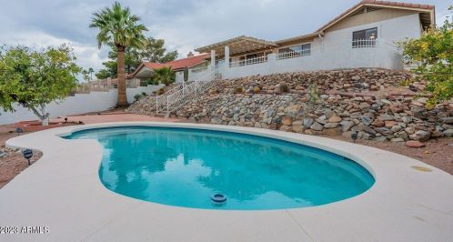 15951 Thistle Dr, Scottsdale AZ 85268-4348 exterior