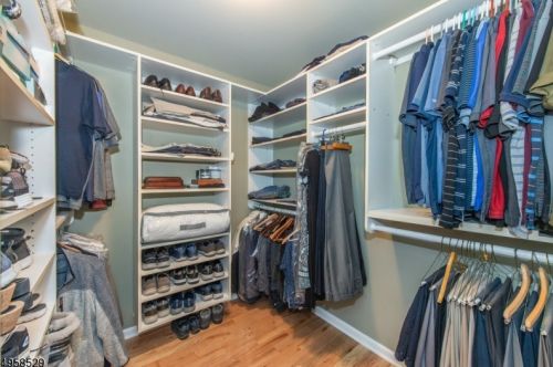 4 Roberts Rd, Dover NJ  07869-3475 exterior