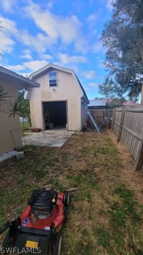 2317 Esplanade Rd, Avon Park Lakes FL  33825-9183 exterior