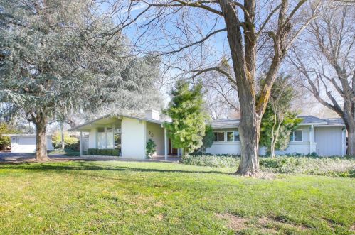 950 Pacific Ave, Fruto, CA 95988-9788