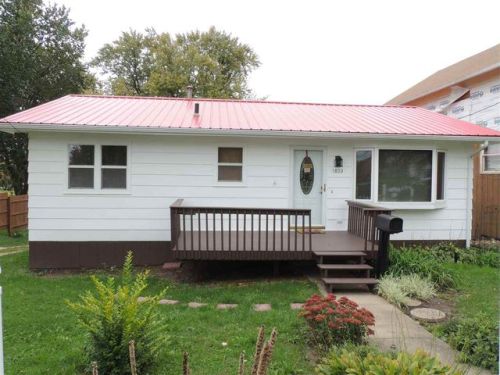 1803 Downing Ave, Waterloo IA  50701-6031 exterior