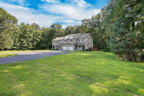 91 Corbett Rd, Montgomery NY  12549-2022 exterior