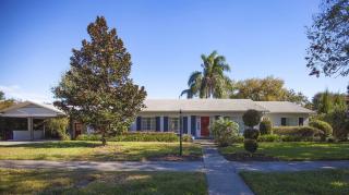 1703 Summerlin Ave, Orlando, FL 32806-4018