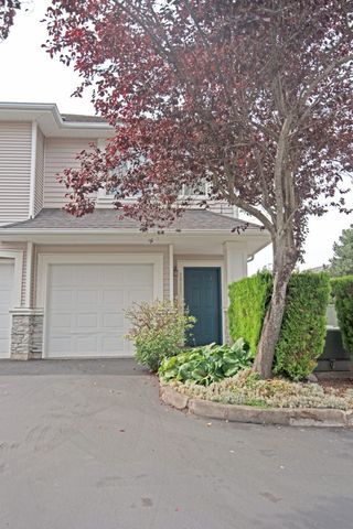 23427 55th Ave, Kent, WA 98032-3799