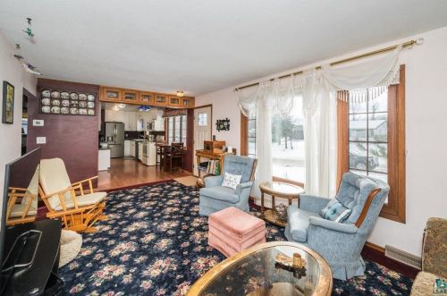 815 Almac Dr, Duluth MN  55810-2744 exterior