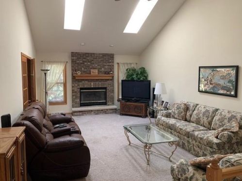 2514 34th Ct, Kenosha, WI 53144-1448