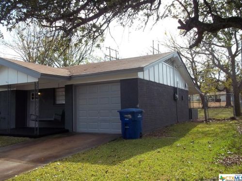 1208 Amthor Ave, Copperas Cove, TX 76522-3103