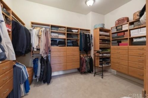 8049 Run Of The Knolls Ct, San Diego CA 92127 exterior