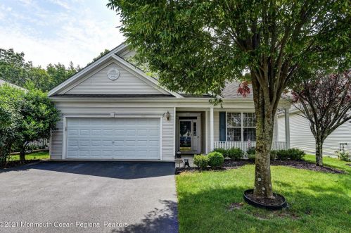 24 Marlow Dr, Jackson Twp, NJ 08527-4678