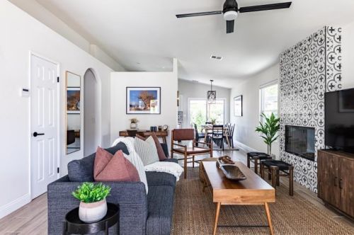 53620 Avenida Alvarado, La Quinta CA  92253-3597 exterior