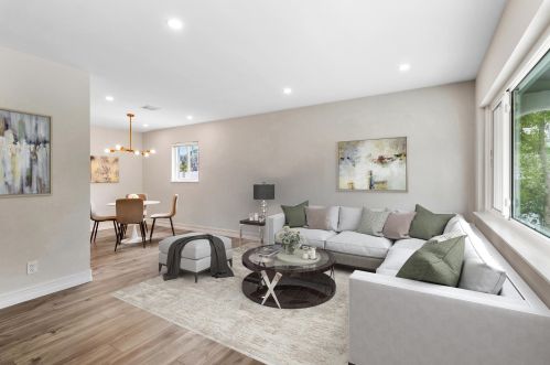 726 56th St, West Palm Beach FL  33407-2508 exterior