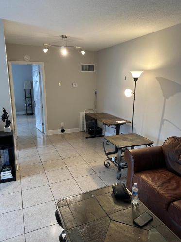425 7th Ave, Delray Beach FL  33483-5640 exterior
