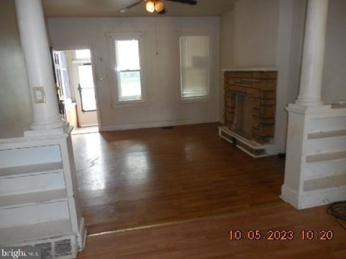 233 Dupont St, Wilmington DE  19805-3555 exterior