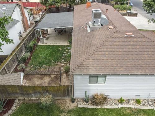 1640 Gulfstream Dr, Modesto CA  95350-2701 exterior