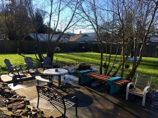 1421 Alameda Ave, Roseburg, OR 97470-1588