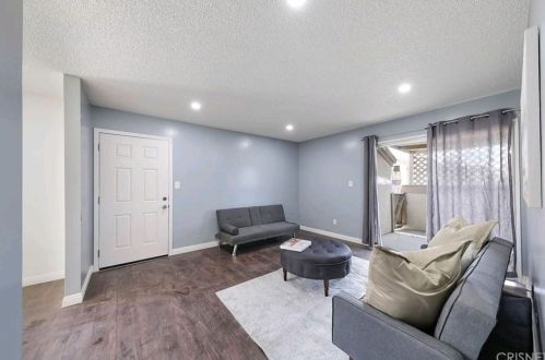 1001 Mcdonald Way, Bakersfield, CA 93309-3901