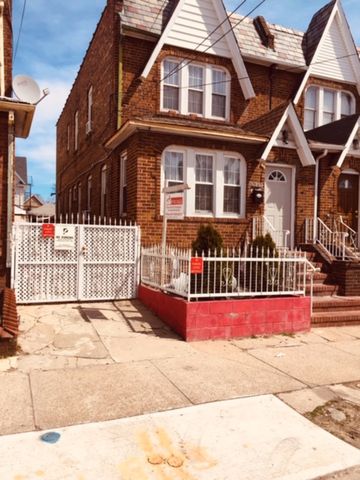 10147 114th St, Jamaica, NY 11419-1823