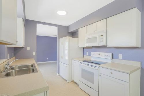 253 2 Ave, Marco Island FL  exterior