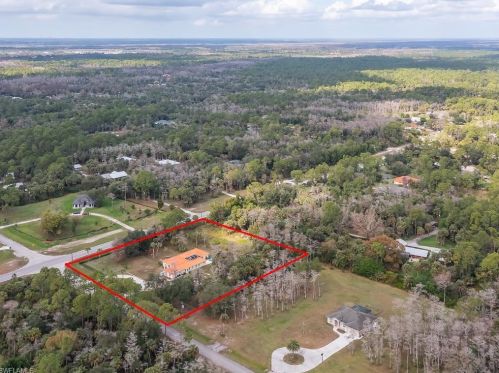 95 12th Ave, Naples FL  34120-3353 exterior