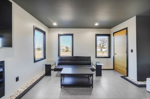 110 Schooner Ln, Copiague NY  11726-5311 exterior