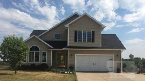 108 Golfview Dr, Lacelle, IA 50213-8384