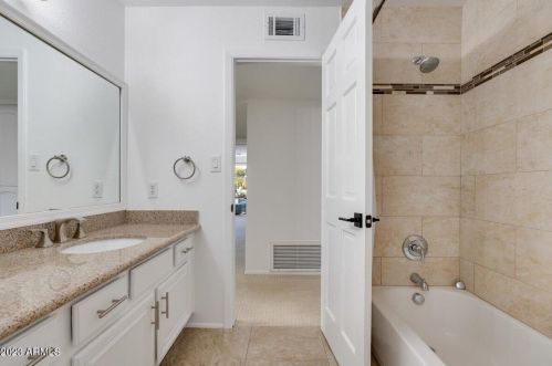 7528 Woodshire Cv, Scottsdale AZ  85258-2015 exterior