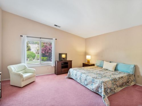 1423 Fry Ct, Benicia CA  94510-2576 exterior