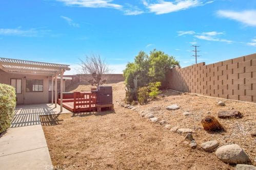 5334 Lilac St, San Bernardino CA  92407-2467 exterior