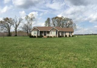 2957 Hawkersmith Rd, Manchester, TN 37355-7615