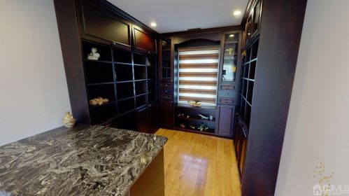 33 Berkshire Rd, Old Bridge NJ  08857-1601 exterior