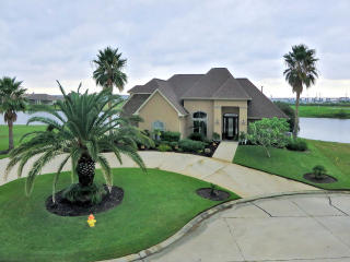 1697 Vela Cv, Slidell, LA 70458-6219