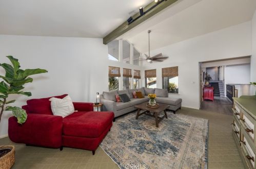 1672 Smiley Heights Dr, Redlands CA  92373-6533 exterior