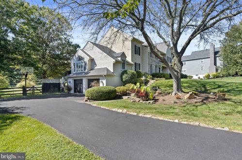 719 Ann Dr, Kennett Sq, PA 19348-1552