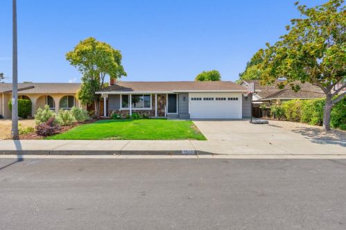 1373 Fisherhawk Dr, Sunnyvale, CA 94087-3452