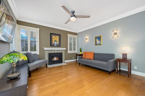 4520 Avenida Privado, Oceanside CA 92057-7740 exterior