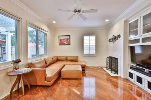 1326 Creekside Dr, Chula Vista CA 91915-2520 exterior