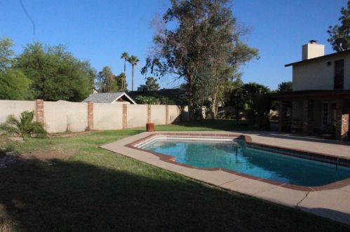 4536 Villa Theresa Dr, Glendale AZ 85308-8258 exterior