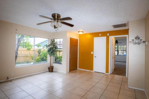 918 Buttercup Dr, Lakeland FL  33801-7501 exterior