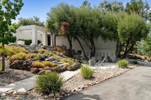 14673 Quito Rd, Saratoga, CA 95070-6226