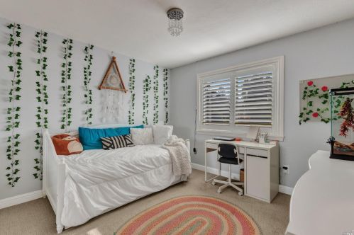 311 Dl Ct, Benicia CA 94510-2133 exterior