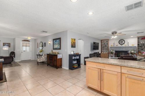 4415 Dailey St, Glendale AZ 85306-4022 exterior