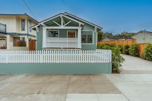 731 Eardley Ave, Del Monte Park CA  93950-4623 exterior